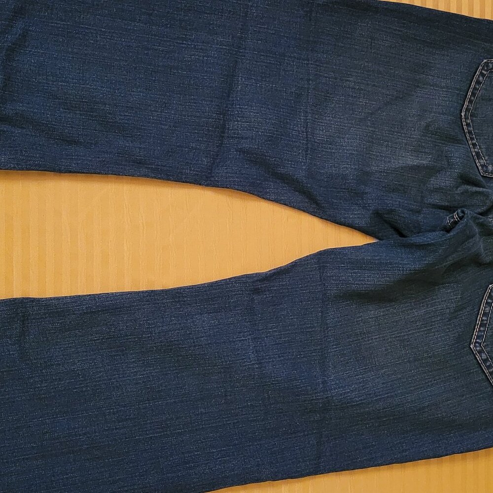 Women's Levi jeans